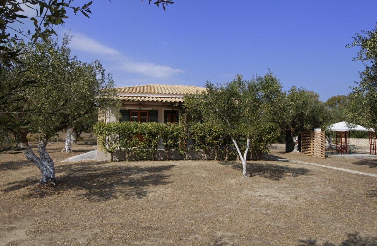Vasilikí Liostasi Village מראה חיצוני תמונה