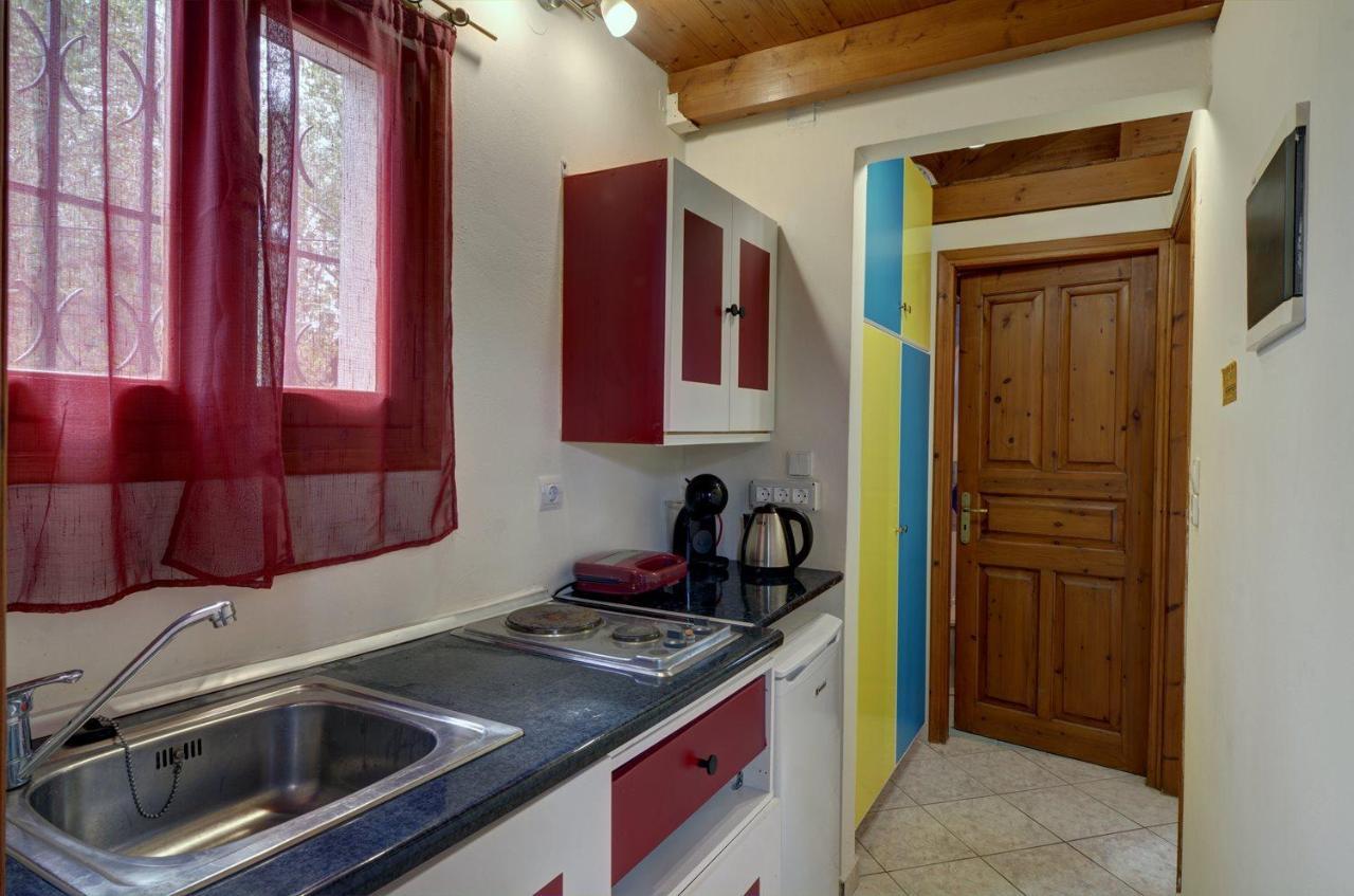 Vasilikí Liostasi Village מראה חיצוני תמונה