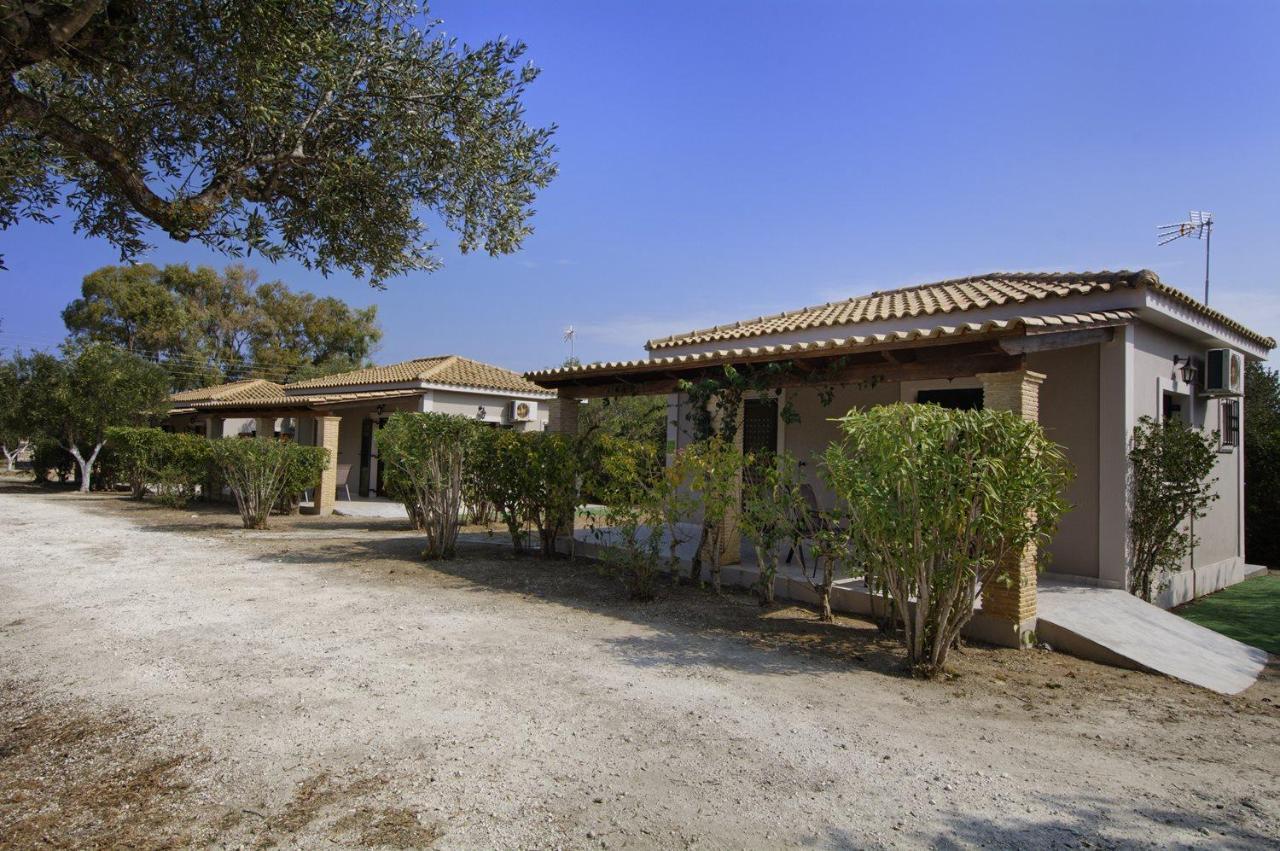 Vasilikí Liostasi Village מראה חיצוני תמונה